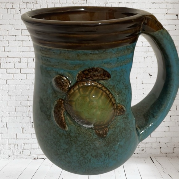 Handwarmer Turtle cup coffee cup  18 oz - Blue and Brown - Picture 1 of 6